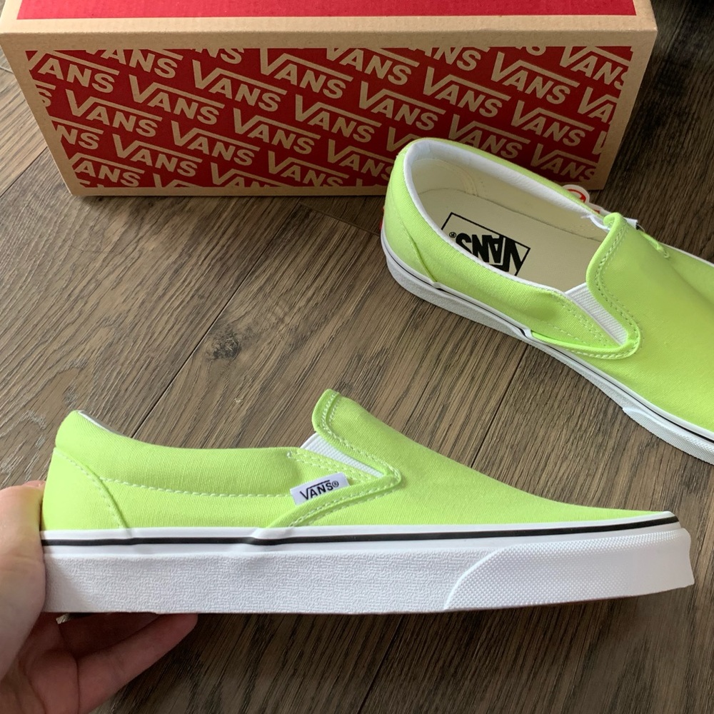 Vans sharp green classic slip on shoes - Picture 3 of 8